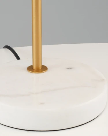 Настольная лампа с выключателем Moderli Omaha V11595-1T (220V)