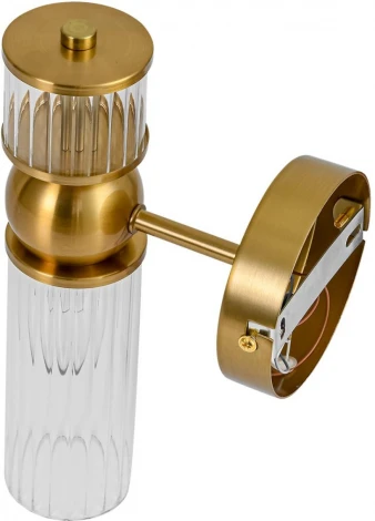 Бра с выключателем сонетка Lumion Denver 8276/1W латунь/прозрачный, металл/стекло Е14 1*40W 220V