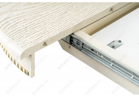 Деревянный стол Woodville Павия крем с золотой патиной 450817