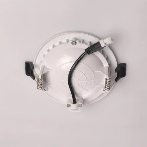 Встраиваемый точечный светильник DeMarkt Стаут 702011701 (LED, 220V)