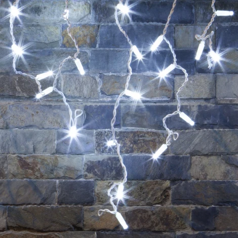 Гирлянда бахрома с мерцанием Eurosvet 3*0,6 м IP65 100-101 белый