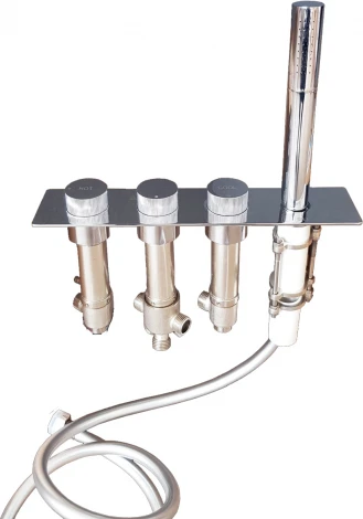 Смеситель Royal Bath Accord RB403 на борт ванны