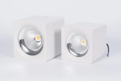 Точечный накладной светодиодный светильник CH-SD220-1(W) Fiberli Ch-Sd 12120103