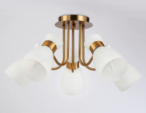 Потолочная люстра Ambrella TRADITIONAL TR3218 (220V)
