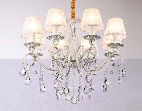 Подвесная люстра Ambrella Traditional TR4548 (220V, на цепи)