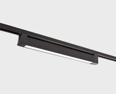 Трековый светильник однофазный 30W 220V Italline IT08-8030 black 3000K (LED)