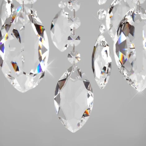 Подвесная люстра Eurosvet Veletta 10108/8 белый/прозрачный хрусталь Strotskis (220V, хрусталь Strotskis, на цепи, свеча)