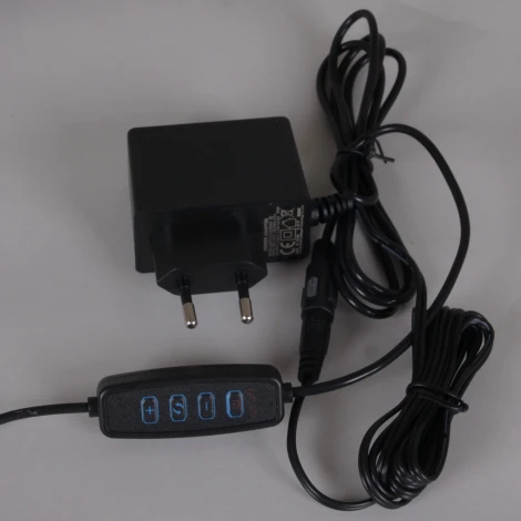 Офисная настольная лампа светодиодная на струбцине с регулировкой цветовой температуры и яркости Reluce 70000-0.7-01HV