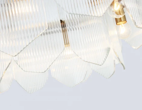 Подвесная люстра Ambrella High Light LH31251