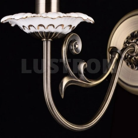 Бра Maytoni Aliana ARM816-01-R
