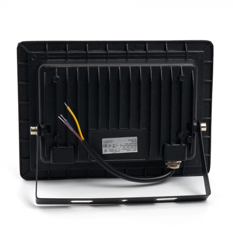 Прожектор уличный светодиодный Saffit SFL90-70 55176 IP65 70W 6400K черный