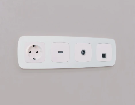 Комплект механизма Ethernet RJ-45 розетки экранированной с автоматической защитной шторкой встраиваемый (жемчуг) Ambrella Volt QUANT MO212005