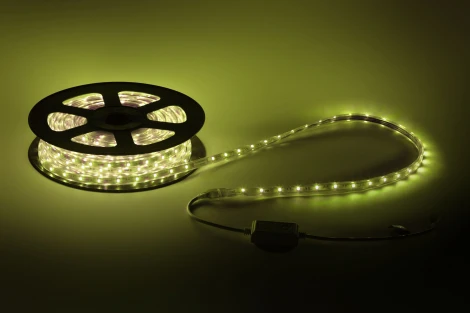 Светодиодная лента 220V 20м RGB ЭРА LS5050-7,2-30-220-RGB-IP67-20m