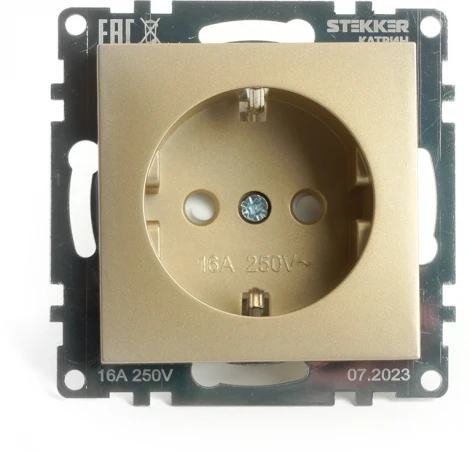 Розетка с заземлением и шторками (золото) Stekker Катрин 49224