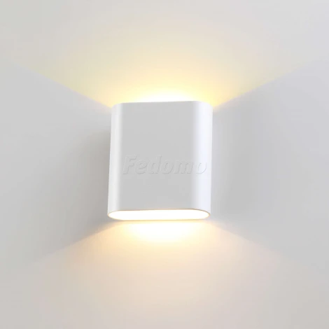 Настенный светильник Novotech Bella 357947