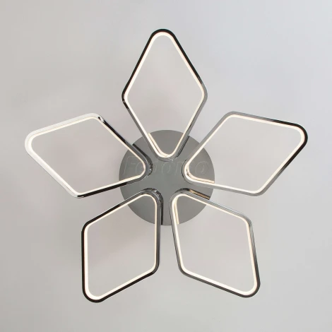 Потолочная люстра Eurosvet Kalifea 90081/5 хром