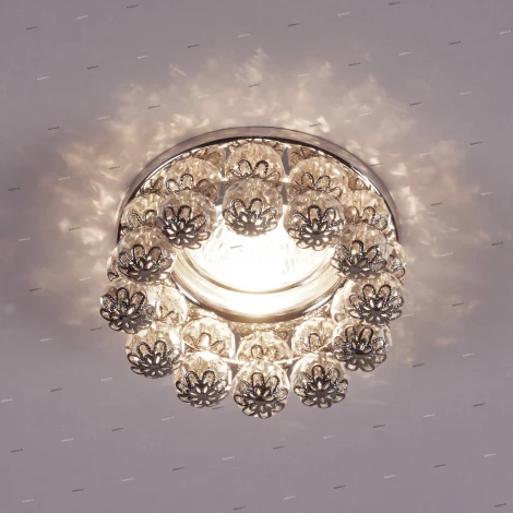 Встраиваемый точечный светильник Novotech Maliny 370227