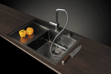 Смеситель Omoikiri Akashi-S для кухонной мойки