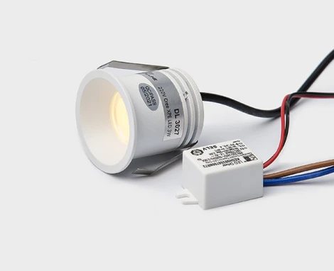 Встраиваемый светильник под гипсокартон Italline DL 3027 white (LED, 220V, круглые)