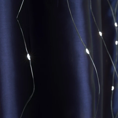 Светодиодная гирлянда Feron CL590 41636 занавес типа Роса 2*2м + 2м 5000К USB прозрачный шнур