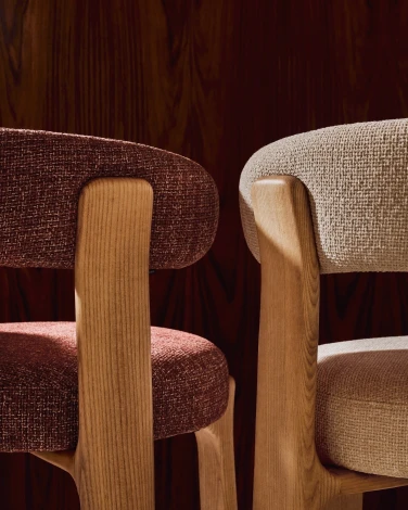 Барный стул Granite из бежевой синели и ясеня с натуральной отделкой 75 см La Forma (ex Julia Grup) 301971