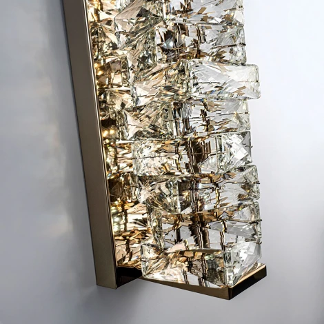 Бра светодиодное хрустальное с регулировкой цветовой температуры Modelux MODELUX ML.541.600 GD