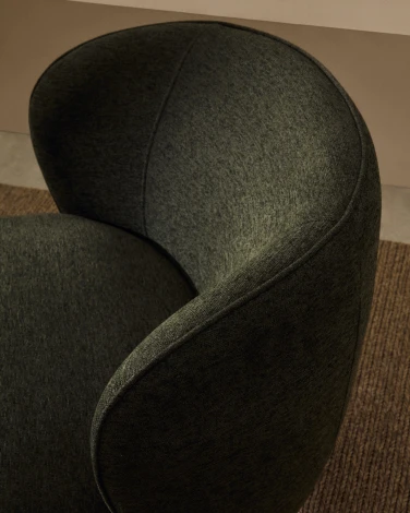 Кресло Ulit из зеленого шенилла с ножками из бука в натуральной отделке La Forma (ex Julia Grup) арт.219329