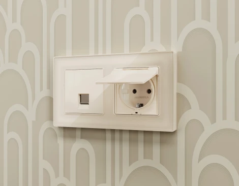 Лицевая панель Ambrella Volt ALFA (Бежевый глянец) для компьютерной/телефонной розетки RJ-45/RJ-11 QUANT AP3120