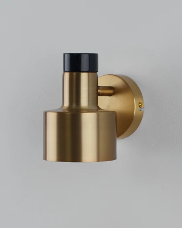 Спот с выключателем Moderli Goldy V11313-1W (220V)