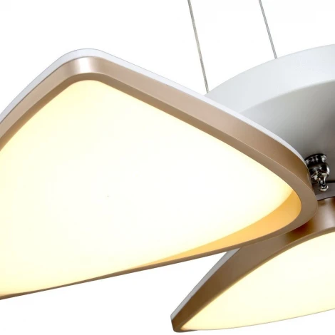 Максисвет 2-7311-3-WH+PG Y LED