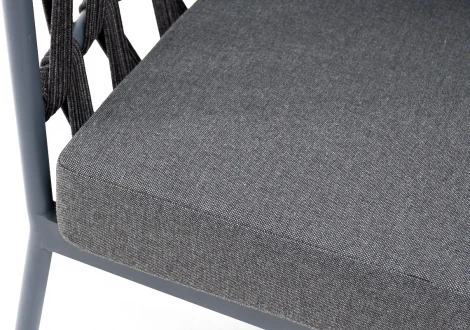 "Диего" кресло плетеное из роупа, каркас алюминий темно-серый (RAL7024) муар, роуп темно-серый круглый, ткань темно-серая 027 4SIS арт.УТ-00006829