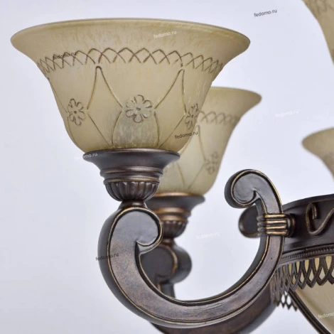 Подвесная люстра Chiaro Айвенго 382012812