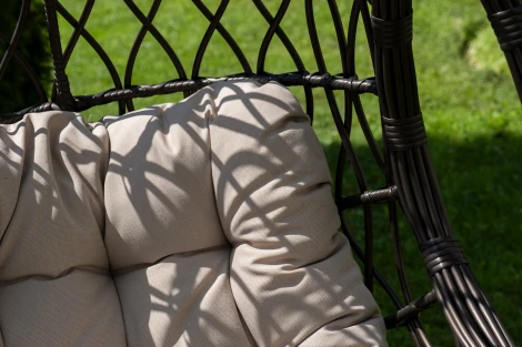 "Венеция" подвесное кресло-кокон из искусственного ротанга, цвет бронзовый с бежевой подушкой 4SIS арт.УТ-00006751