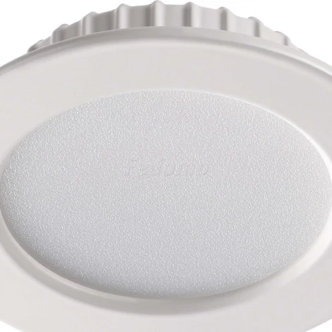 Встраиваемый точечный светильник Novotech Luna 358028 (LED, 220V)