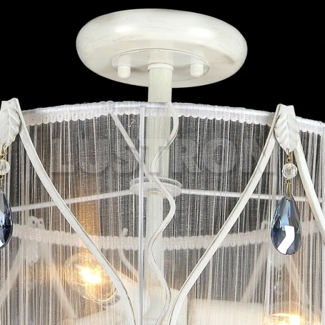 Потолочная люстра Maytoni Elegant 35 ARM361-33-W