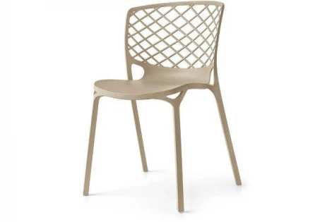 Стул пластиковый Gamera Connubia