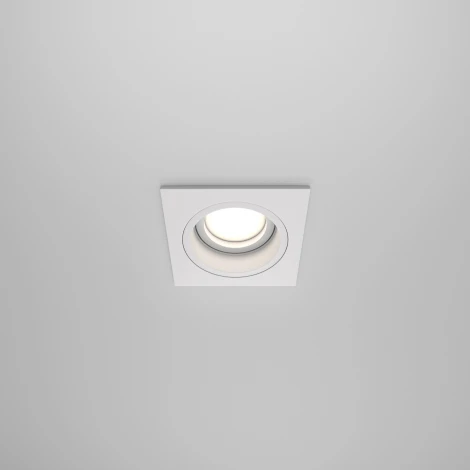 Встраиваемый светильник Atom GU10 1x50Вт Maytoni Technical DL026-2-01W (220V)