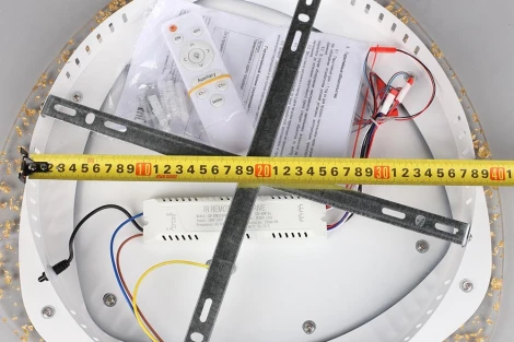 Потолочная люстра Omnilux Vittuone OML-08717-146