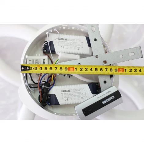 Потолочная люстра Omnilux Rivale OML-02807-88