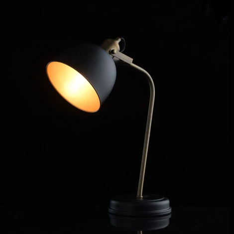 Офисная настольная лампа MW-Light Вальтер 551031701