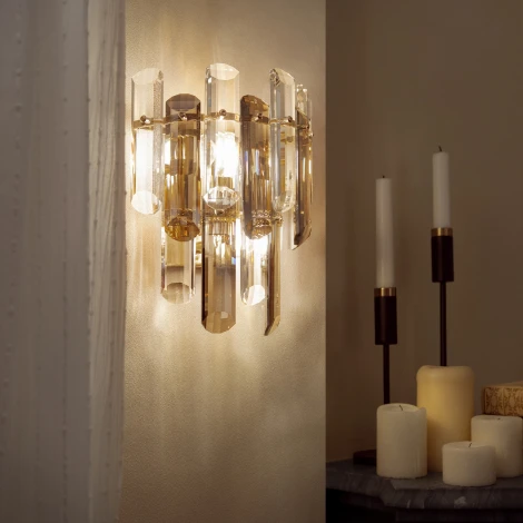 Бра Maytoni Flare DIA200WL-02G (220V, хрусталь)