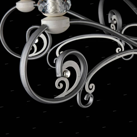 Потолочная люстра Maytoni Wings ARM993-PL-07-W