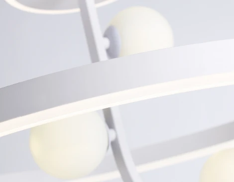 Потолочная люстра на штанге Ambrella Comfort FL66261 (регулировка яркости, LED, 220V, пульт управления, шарики, кольцо)