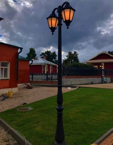 Наземный фонарь Fumagalli Noemi E35.205.R20.AYH27DN (220V, IP55)