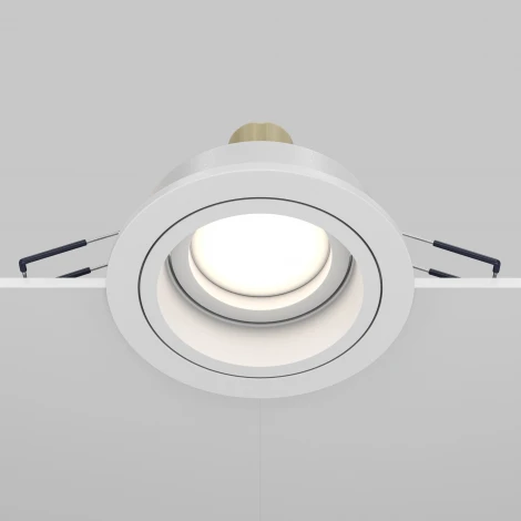 Встраиваемый светильник Atom GU10 1x50Вт Maytoni Technical DL025-2-01W (220V)