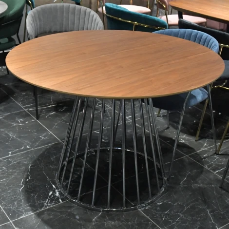 Стол Liverpool диам.110см, орех с хромированными ножками Bradex Home FR 0318