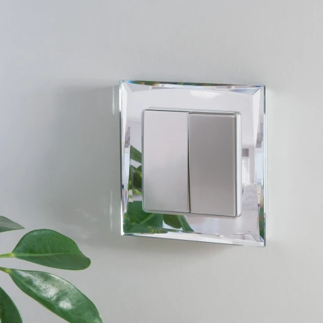 Выключатель двухклавишный Werkel W1120006 (серебряный)