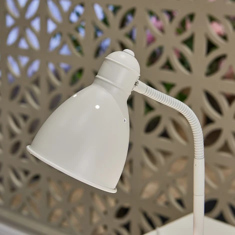 Настольная лампа Uniel UML-B701 E27 WHITE