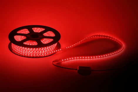 Светодиодная лента 220V 20м RGB ЭРА LS5050-14,4-60-220-RGB-IP67-20m