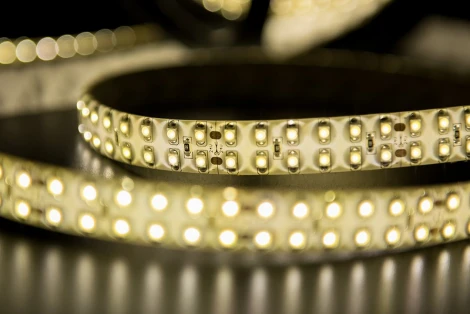 Светодиодная лента SWG SWG3240-24-19.2-WW-65